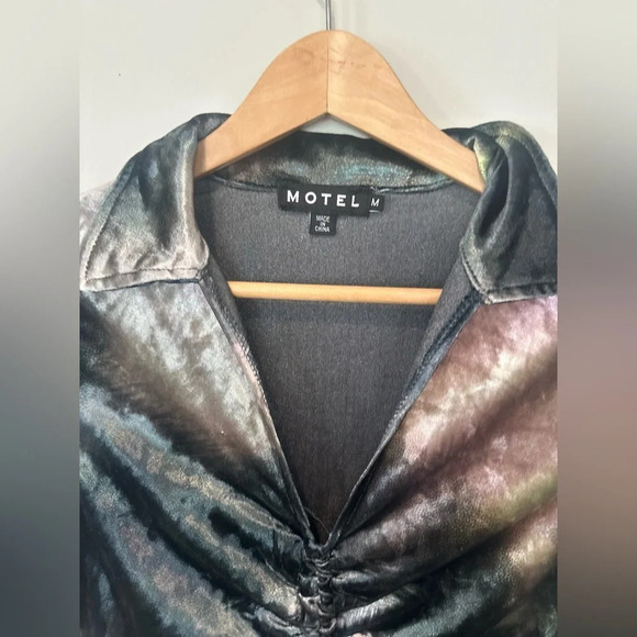 MOTEL x IRIS Aviva Y2k Mini Dress Velvet Ruched Abstract Camo medium 1290 - Picture 5 of 10